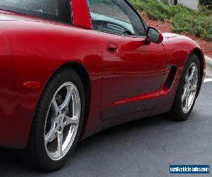 2000 Chevrolet Corvette Base 2-Door