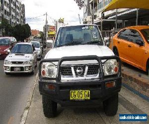 2004 Nissan Navara D22 ST-R (4x4) White Manual 5sp M Dual Cab Pick-up