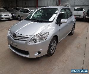 2010 Toyota Corolla automatic hatch low 78k  hail dent damage - ready for rego 