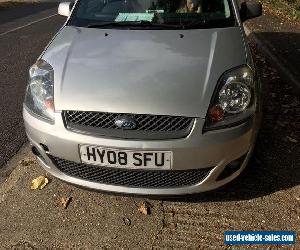 Ford Fiesta climate 1.4 Zetec low miles silver