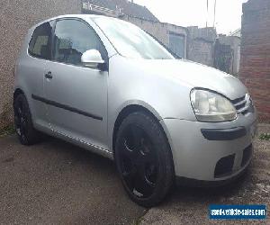 2005 VOLKSWAGEN GOLF S SILVER mk5 1.4s spares or repairs