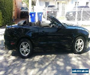 2013 Ford Mustang Base Convertible 2-Door