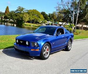 2006 Ford Mustang GT  2dr Coupe