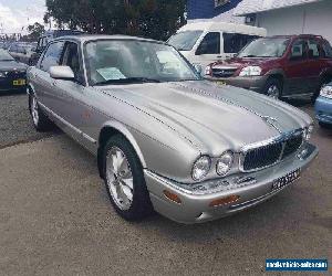 1999 Jaguar XJ8 3.2 Silver Automatic 5sp A Sedan