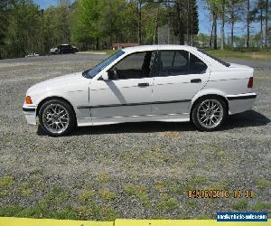 1993 BMW 3-Series Base Sedan 4-Door