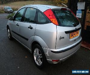 Ford Focus 1.6 Zetec Silver 5 Door Long MOT Alloy Wheels