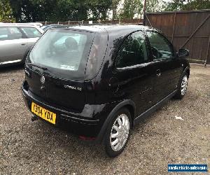 2004 VAUXHALL CORSA DESIGN SEMI-AUTO BLACK SPARES OR REPAIR