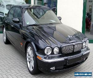 2004 Jaguar XJR