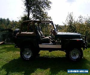 Jeep: CJ Sahara