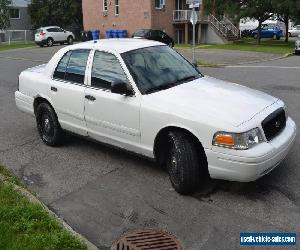 Ford: Crown Victoria