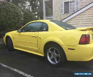 2002 Ford Mustang 2-Door Coupe