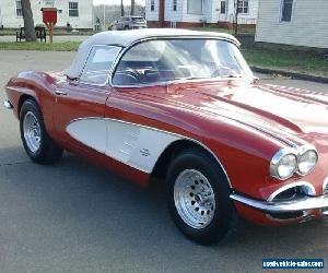 1961 Chevrolet Corvette Base Convertible 2-Door