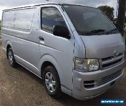 2006 Toyota Hiace LWB Van 2.7L Petrol M LIGHT DAMAGE REPAIRABLE DRIVES  for Sale