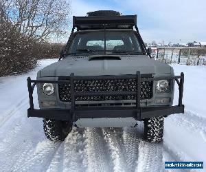 Chevrolet: Blazer Custom Deluxe