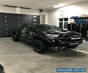 2016 Toyota Tacoma TRD sport 