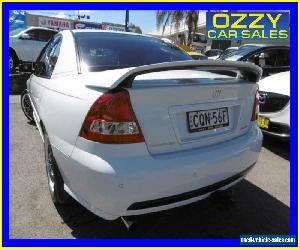 2005 Holden Commodore VZ Acclaim White Automatic 4sp A Sedan