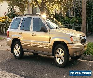 2001 Jeep Grand Cherokee Wagon (Gold)