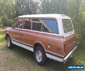 1972 chevrolet Suburban Original 3 door 400V8 auto. Not pickup Ford GMC Hotrod.