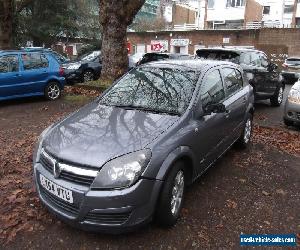 2004 VAUXHALL ASTRA CLUB TWINPORT SEMIAUTO GREY NO RESERVE SPARES OR REPAIR