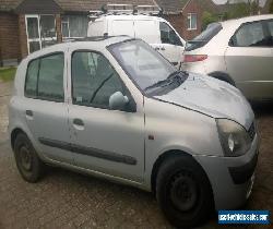 2001 RENAULT CLIO EXPRESSION+ 16V SILVER ~ Spares or Repair for Sale