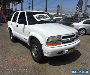 1998 Chevrolet Blazer LS White Automatic A Wagon