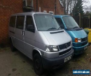 VW Caravelle LWB Long Nose Auto 2.5 TDI & VW Caravelle SWB Auto 2.5L Petrol