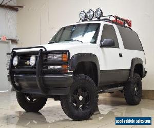 1998 Chevrolet Tahoe Base Sport Utility 2-Door