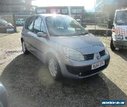 2004 RENAULT SCENIC EXPRESSION 16V BEIGE SPARES OR REPAIRS for Sale