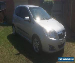 HOLDEN BARINA 2010