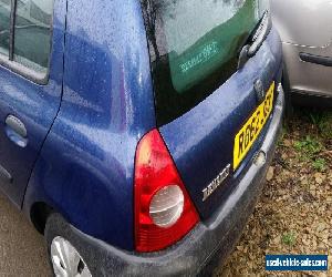 Renault clio 1.6 spares or repair