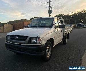 toyota hilux work mate ute 2005 140,000 klms petrol manual  goldcoast 0428933306