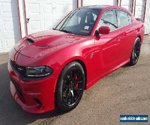 Dodge: Charger SRT Hellcat