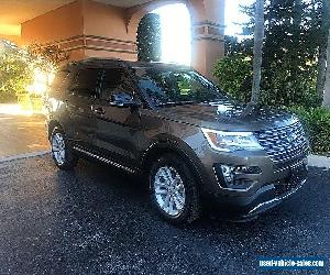 2016 Ford Explorer XLT Sport Utility 4-Door