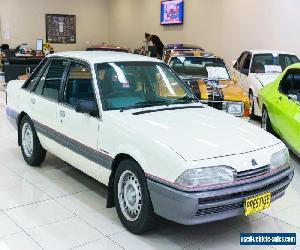 1986 Holden Commodore VL Executive White Automatic A Sedan