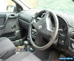 2001 astra 4 door hatch