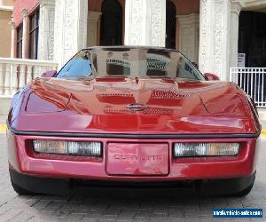 1990 Chevrolet Corvette Base Hatchback 2-Door