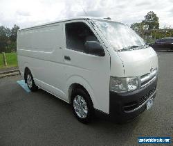 2005 Toyota Hiace TRH201R LWB White Automatic 4sp A Van for Sale