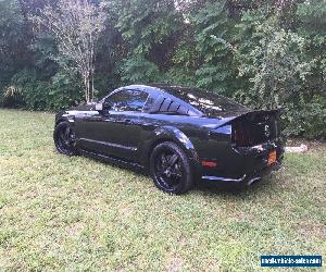 2005 Ford Mustang GT Coupe 2-Door