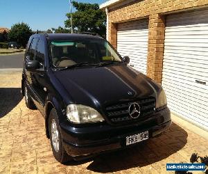 Mercedes Benz ML 320 V6 4x4 SUV