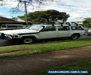 Nissan Patrol wagon 