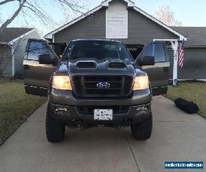 2004 Ford F-150 FX4 Extended Cab Pickup 4-Door