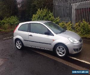 Ford Fiesta Ghia 1.4 2004 3-door low mileage