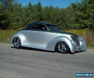 1937 Ford Roadster