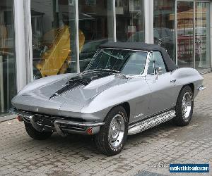 Chevrolet: Corvette Convertible