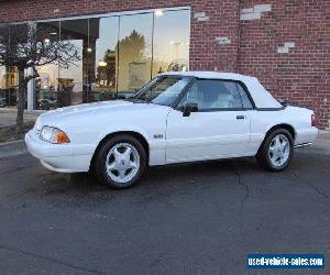 1993 Ford Mustang LX Convertible 2-Door