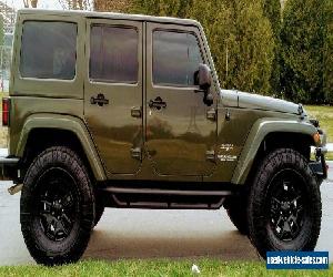 Jeep: Wrangler Sahara Unlimited