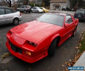 Chevrolet: Camaro Rally Sport