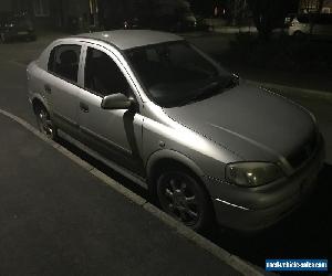 2002 VAUXHALL ASTRA CLUB 16V SILVER