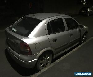 2002 VAUXHALL ASTRA CLUB 16V SILVER