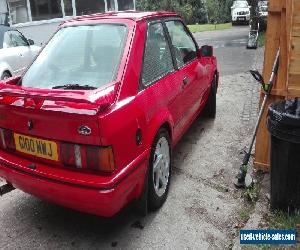 1990 FORD ESCORT XR3i IN RED